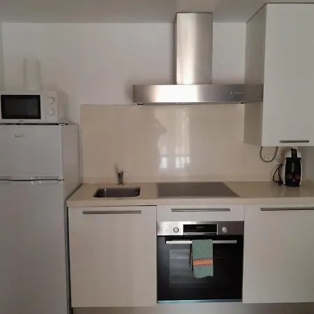 Ayuntamieto Gam Apartment